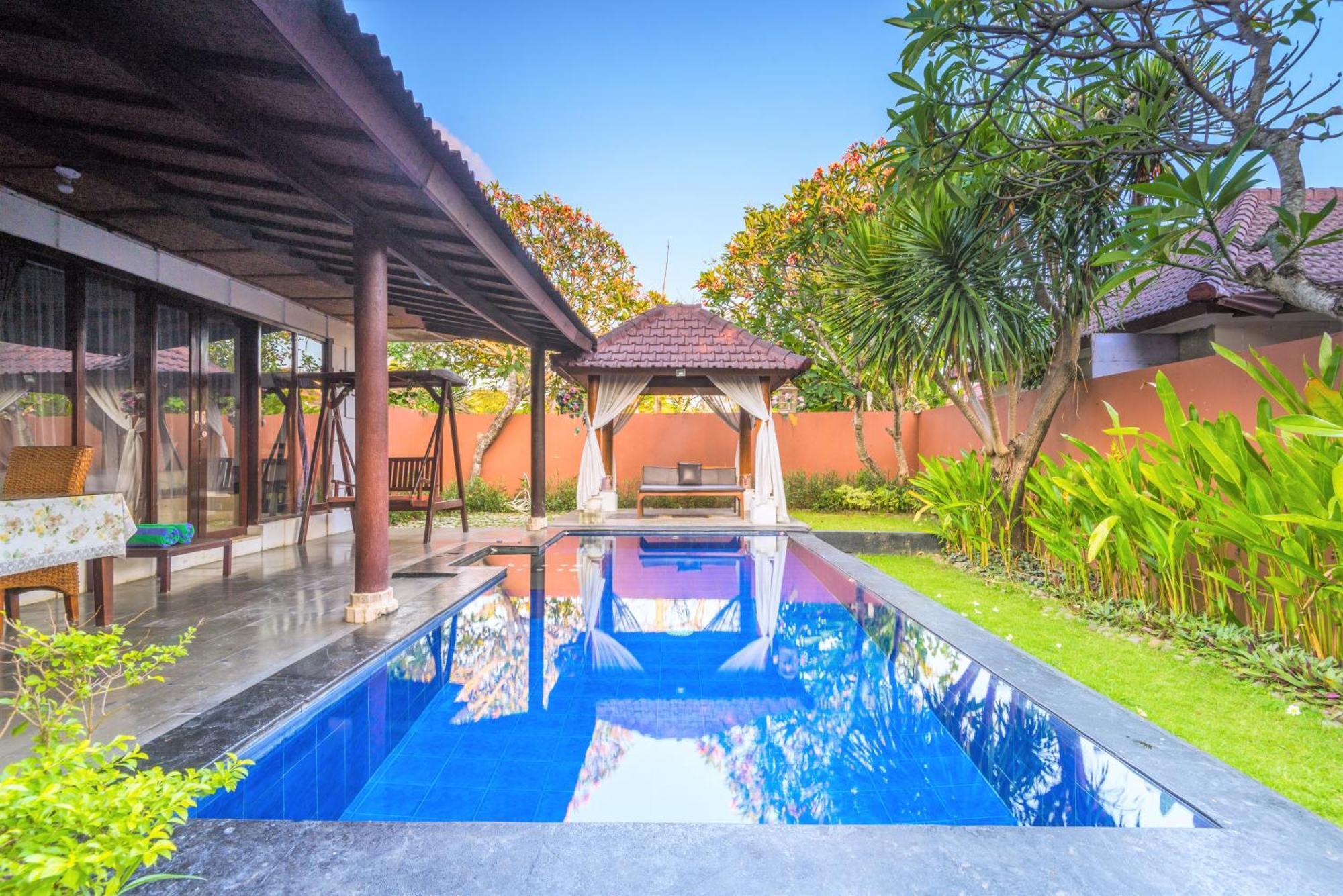 Villa Private Pool Kuta Bali